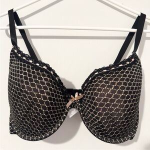 Loveaffair Black & Pink Bra